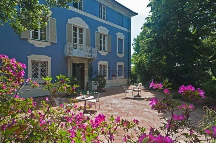 villa a lucca