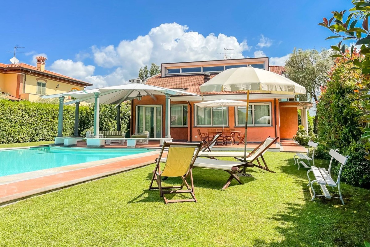 Propiedad de lujo en alquiler en Forte dei Marmi