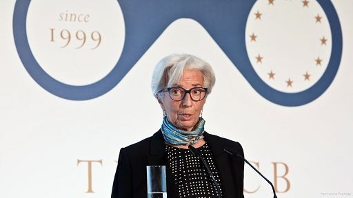 Lagarde: non ci preimpegnamo n? a nuovi rialzi tassi né a uno stop
