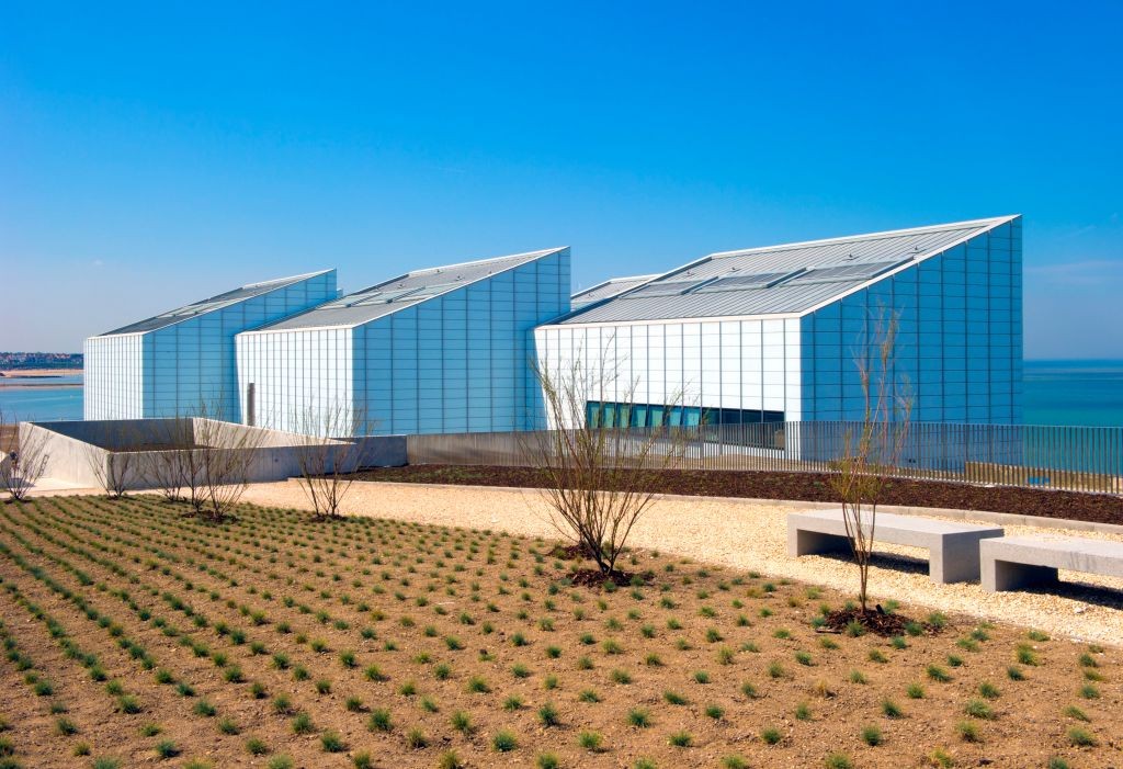 Turn Contemporany Gallery