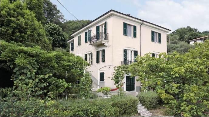 villa la spezia