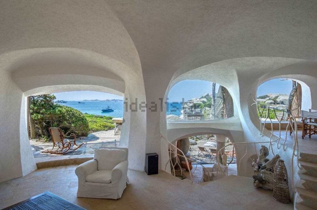 Villa a Santa Teresa di Gallura