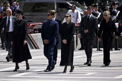 ##Berlusconi, attesa per il testamento e il destino del 61% di Fininvest