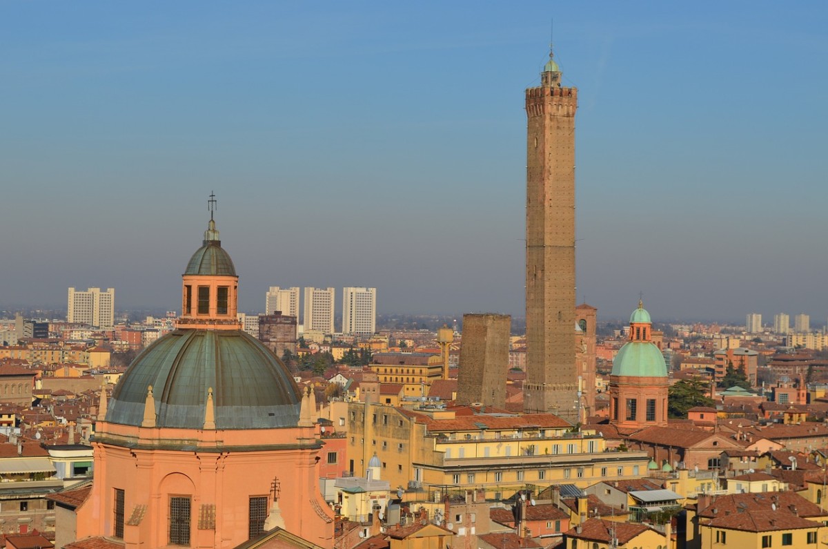 Nomisma, rapporto casa