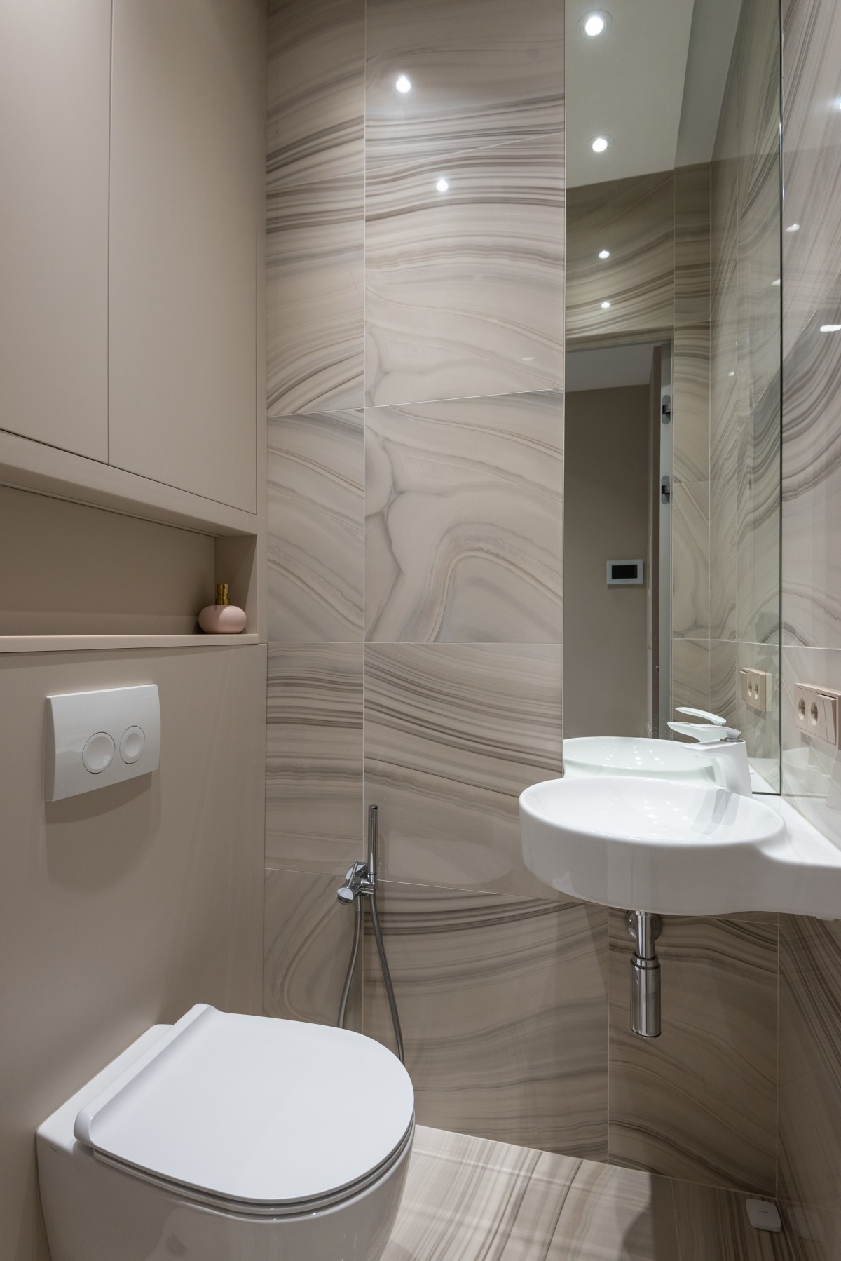 bagno stretto e lungo