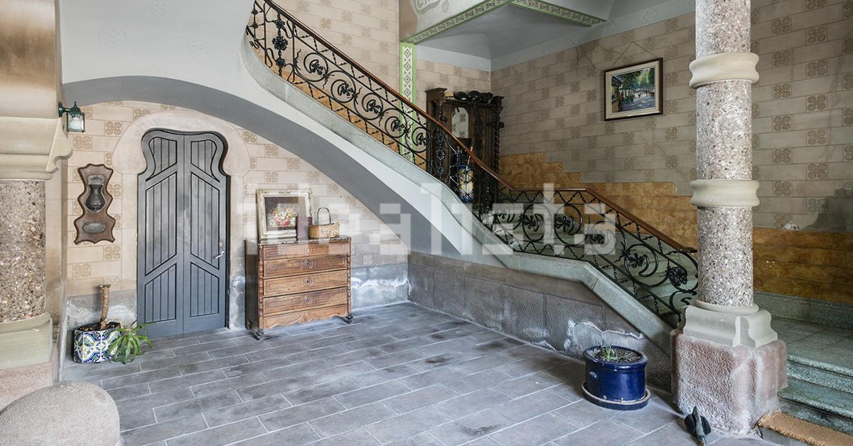 Esta es la mansión que compraron Rosalia y Rauw Alejandro en Manresa antes de su separación