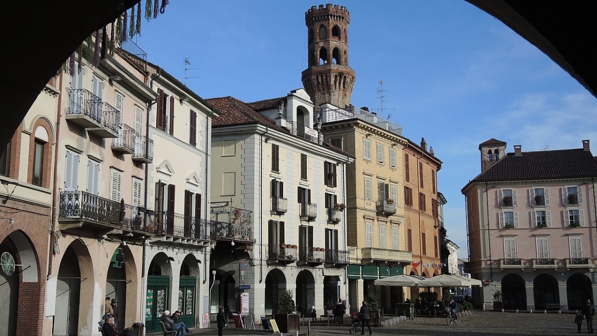 vivere a vercelli