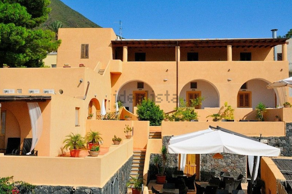 Hotel in Salinas