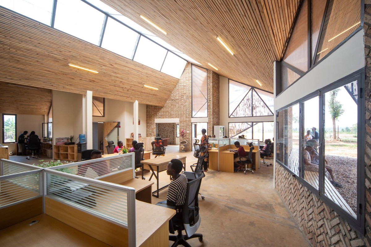 Komera Leadership Center