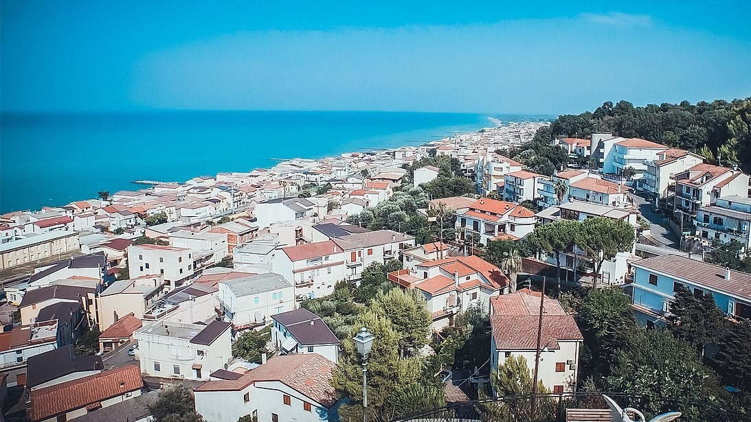 Die günstigsten italienischen Städte zum Leben am Meer