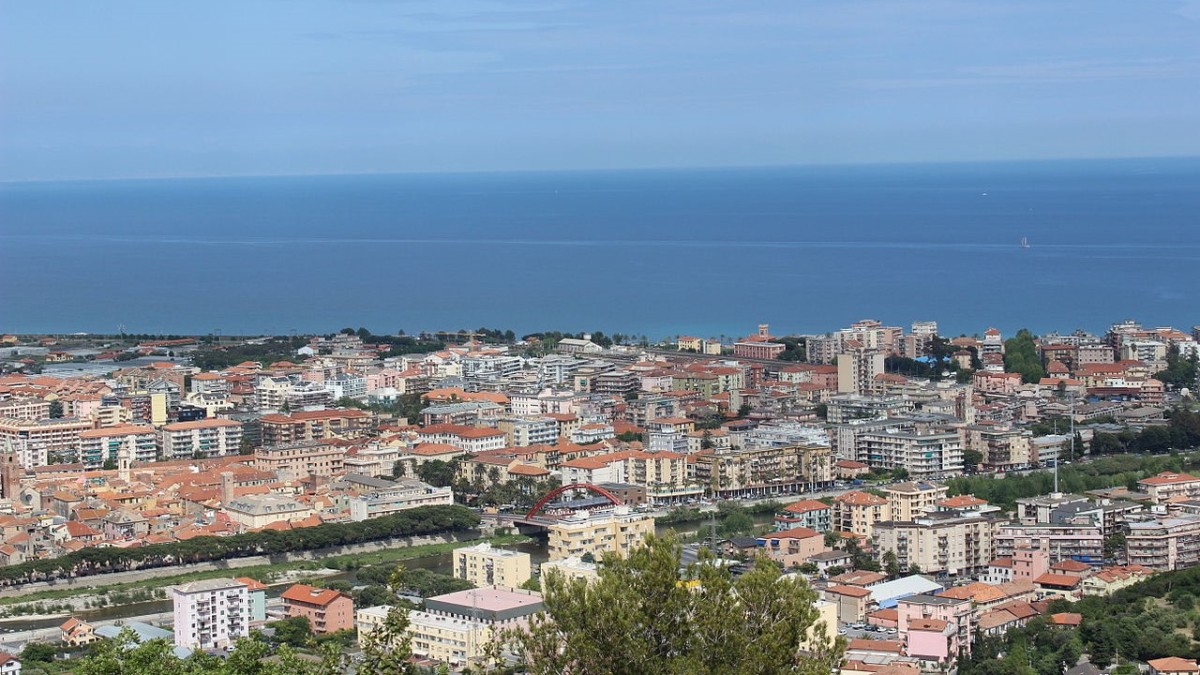cosa vedere ad albenga