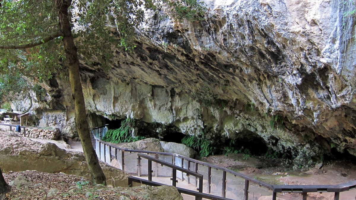 grotta del romito
