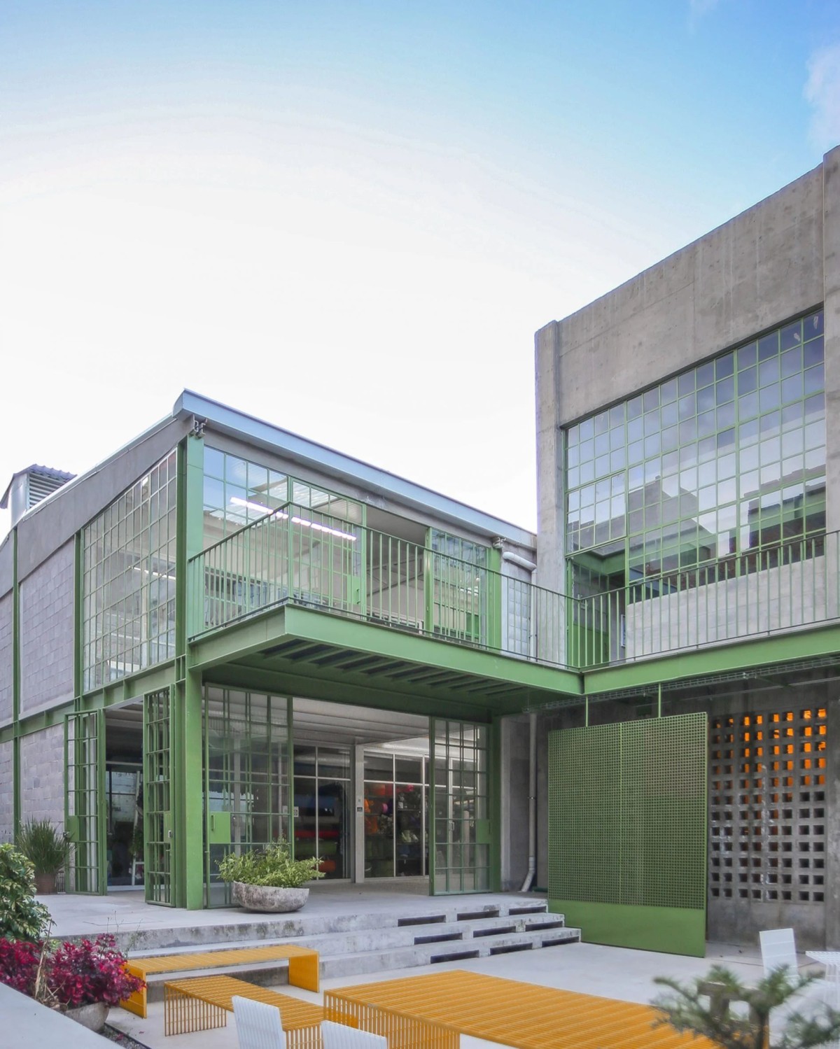 El proyecto de rehabilitación incluye la construcción de módulos de nueva planta en consonancia con aquellos existentes.