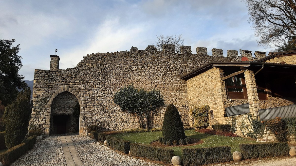 cosa vedere a monasterolo del castello