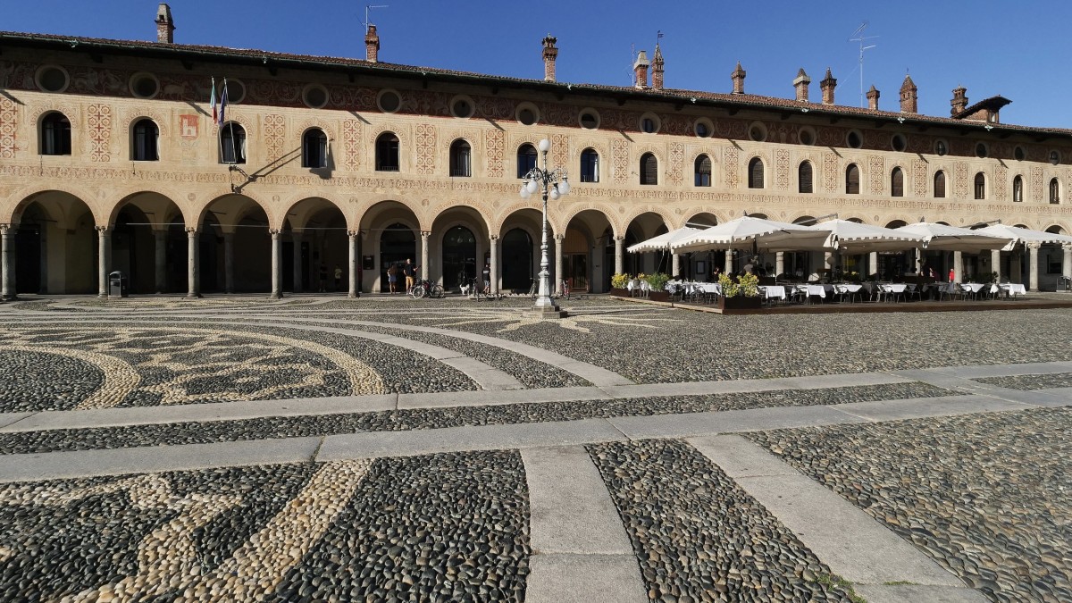 piazza ducale vigevano