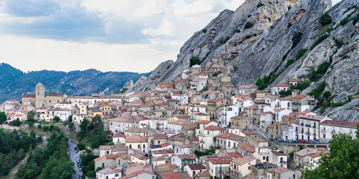 case a 1 euro basilicata