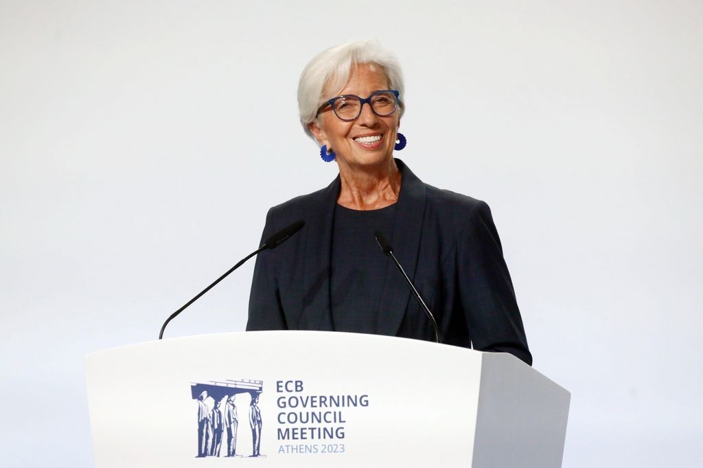 Lagarde, concentrati su lotta a inflazione, non cantare vittoria