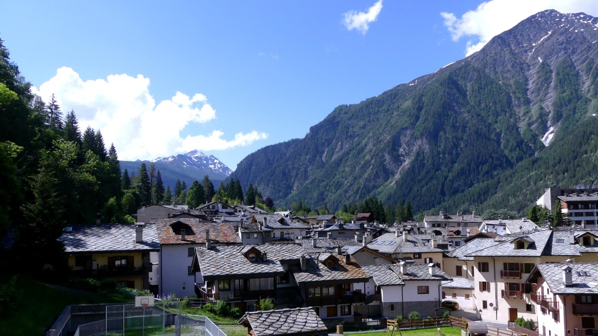 vivere a courmayeur