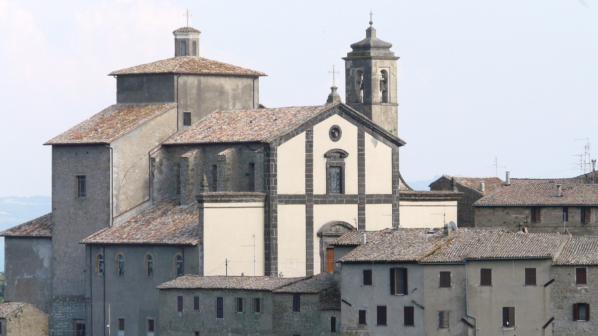 cosa vedere a grotte di castro