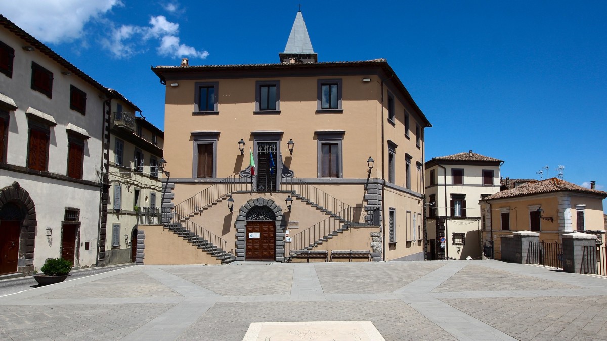 cosa vedere a grotte di castro