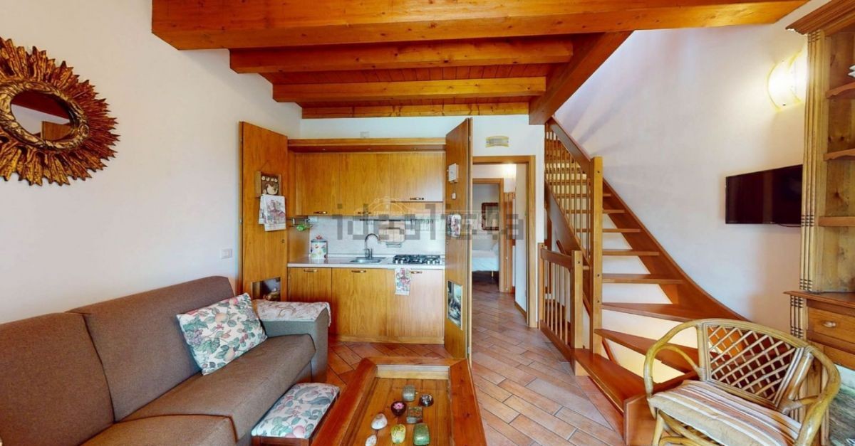 case a due piani con lo sconto