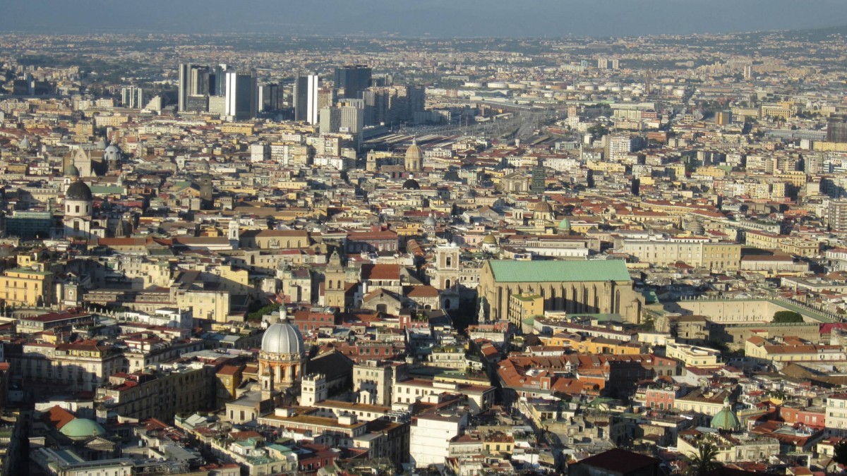 vivere al vomero