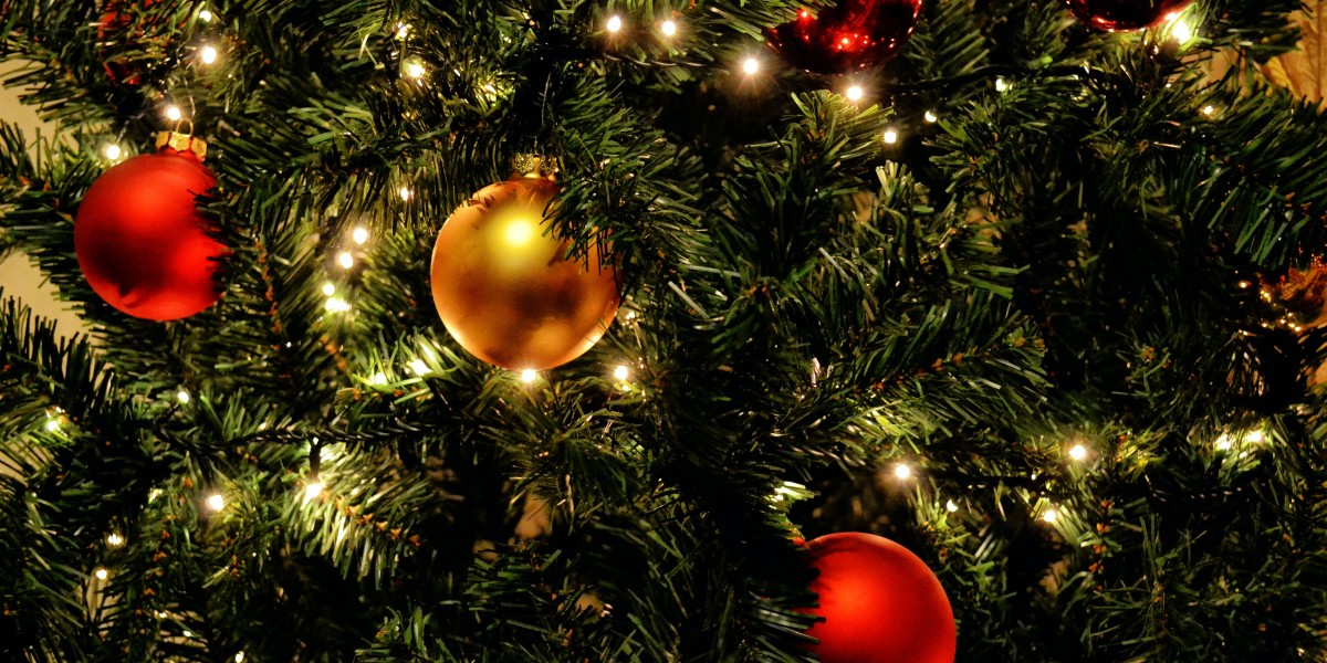 quanto consumano le luci di natale