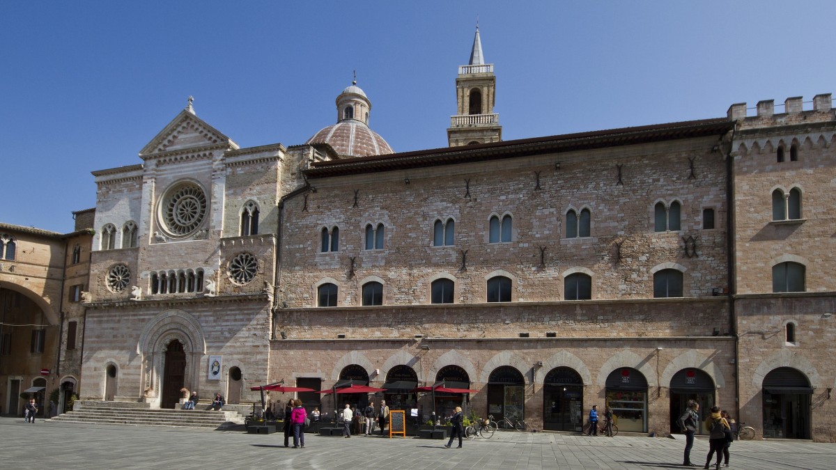 paesi piu centrali d'italia