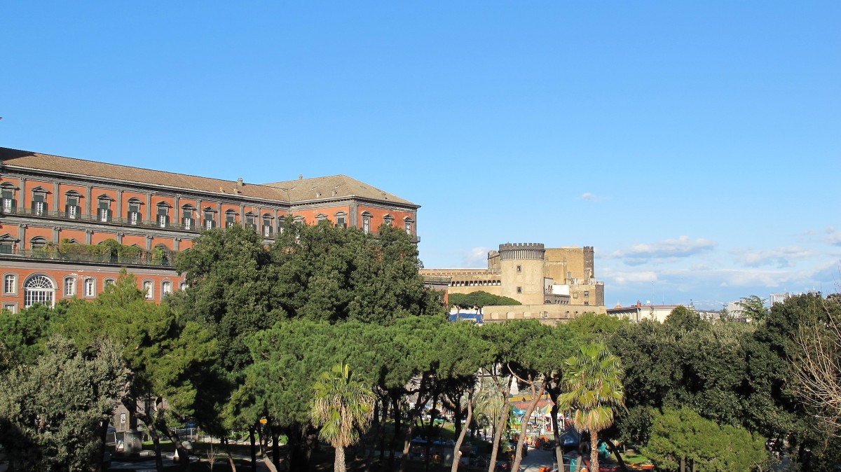 palazzo reale napoli