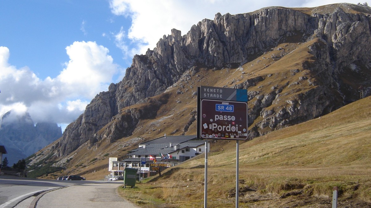 cosa vedere a passo pordoi