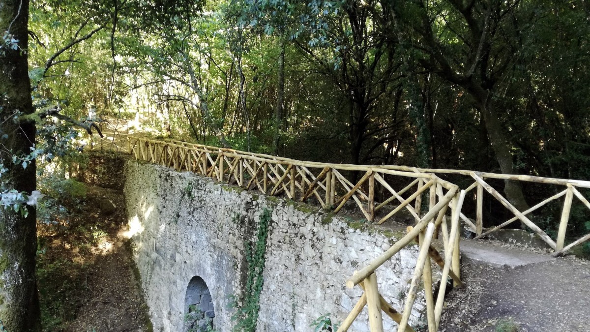 paesi piu centrali d'italia
