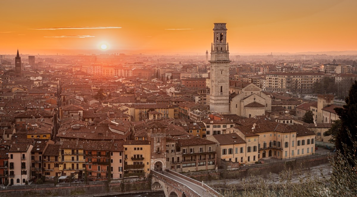 Visita Verona e estas cidades encantadoras próximas