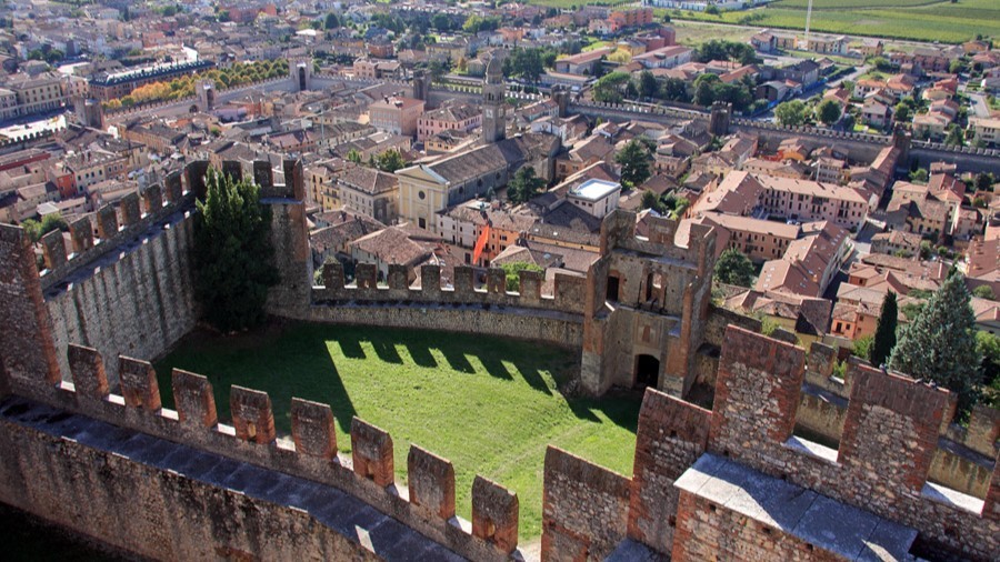 Soave - Alessandro Vecchi, CC BY-SA 3.0