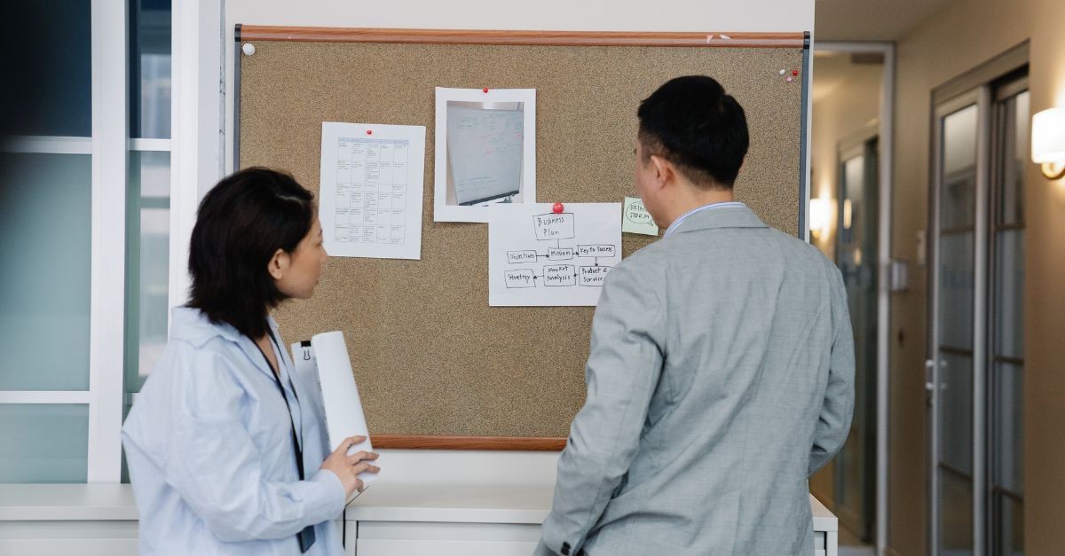 avviso ai condomini di non sporcare