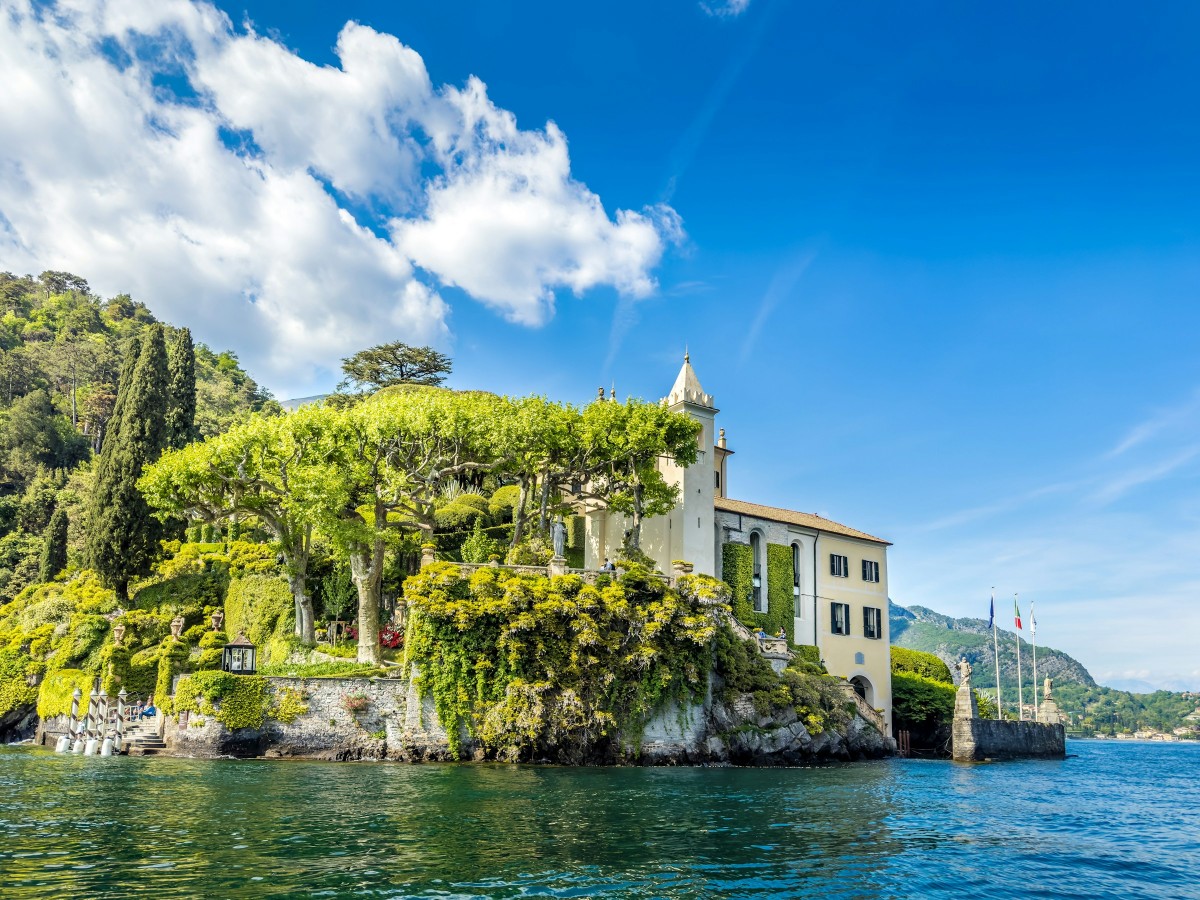 Luxury real estate Italy