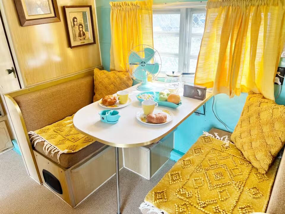 Durante l'evento, i proprietari aprono le loro roulotte al pubblico presente alla fiera