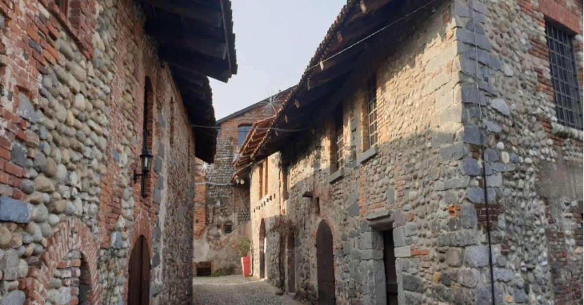 casali da ristrutturare da 24.000 euro 