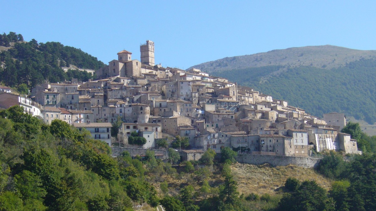 cosa vedere a castel del monte