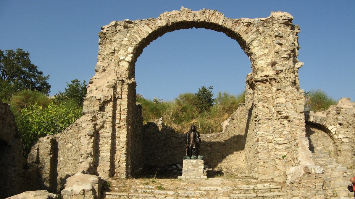 città fantasma calabria
