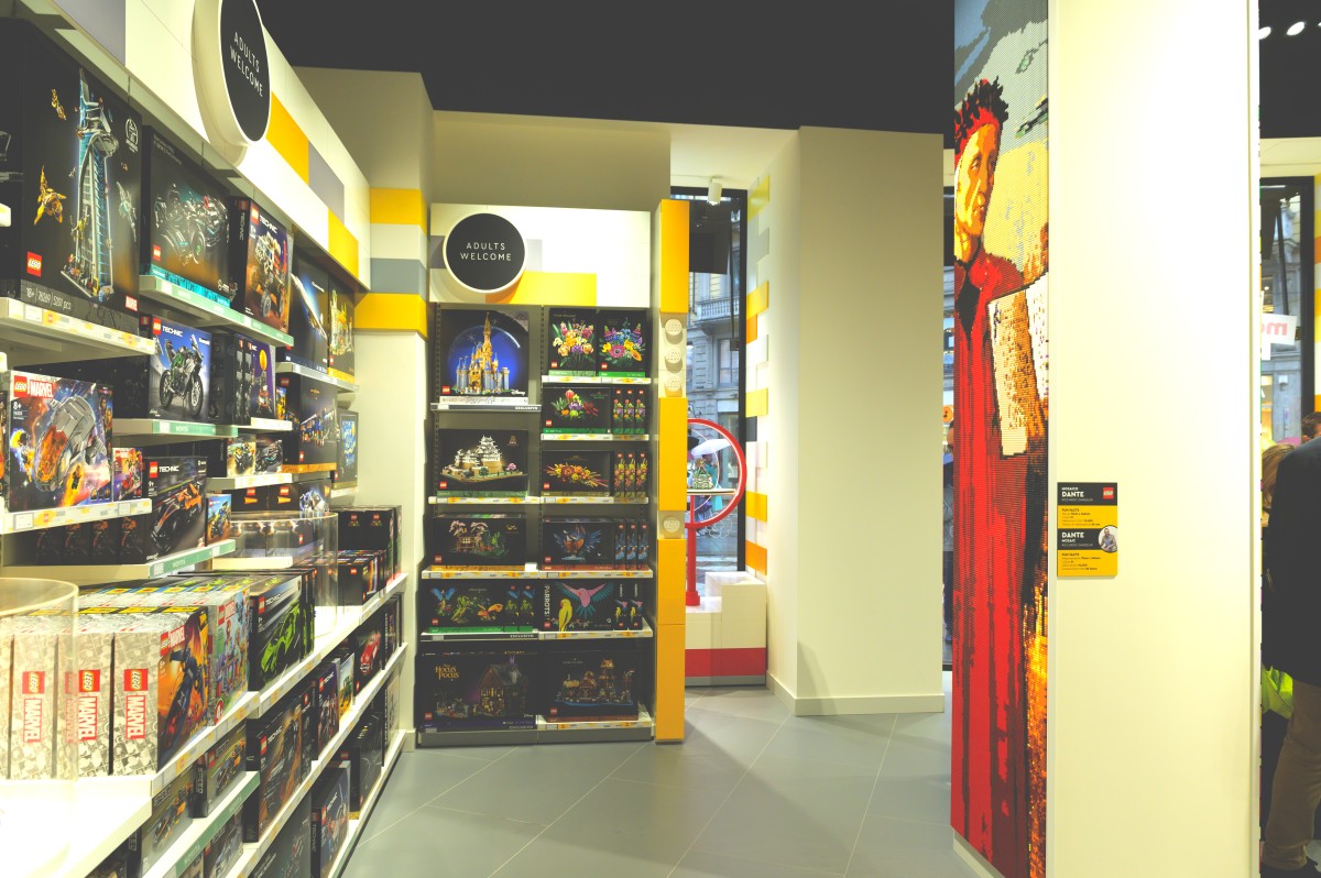 Lego Via Dante Milano