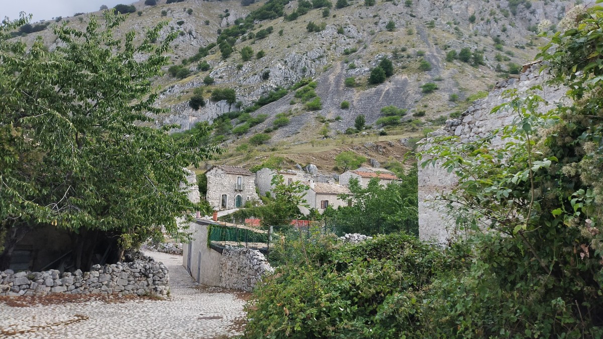 citta fantasma abruzzo