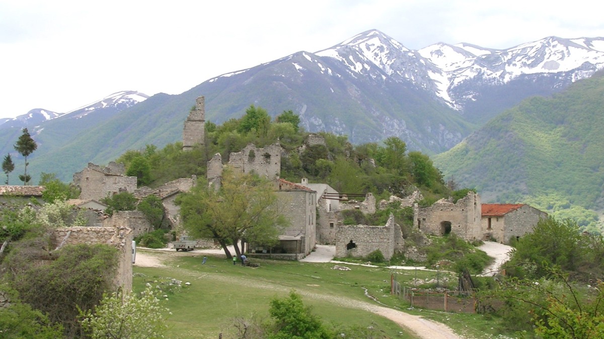 citta fantasma abruzzo