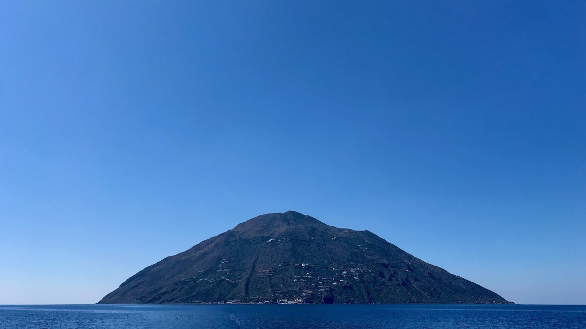 non-tourist islands
