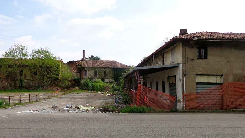 città fantasma lombardia