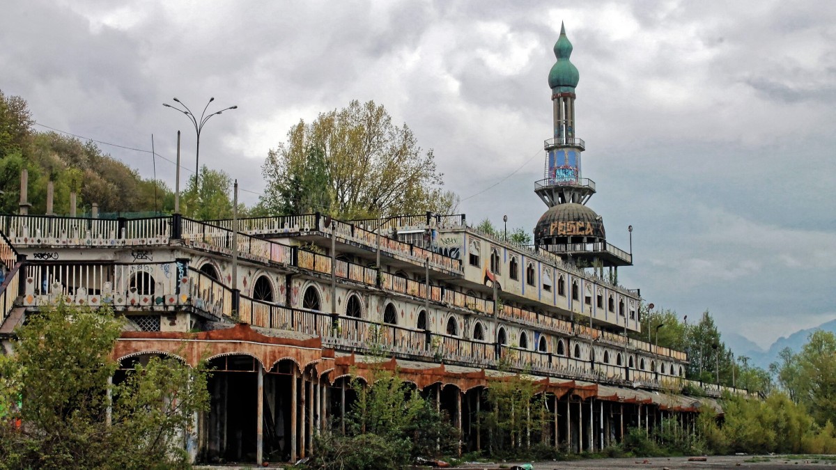 città fantasma lombardia