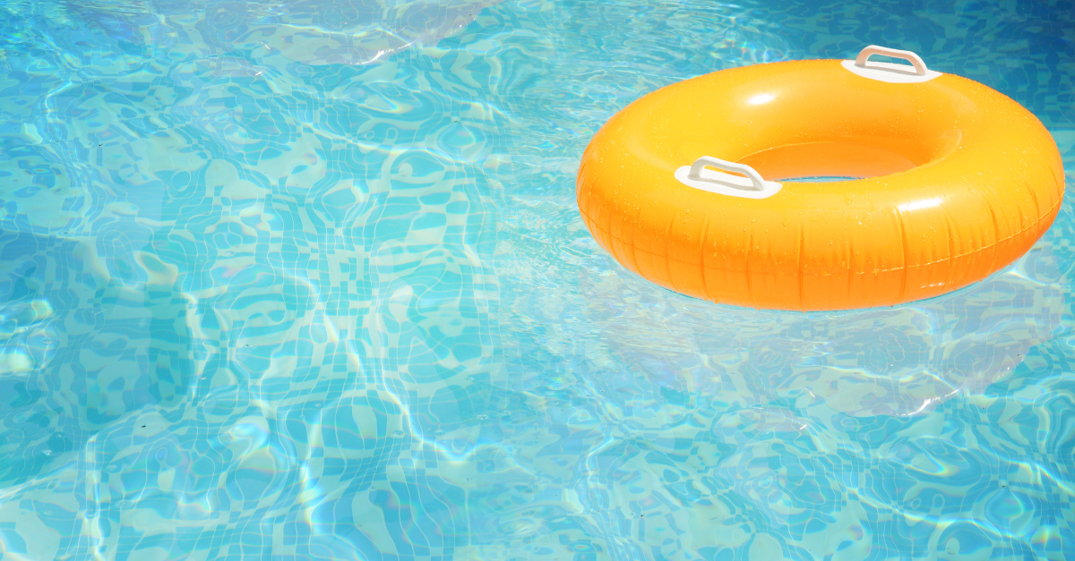 Riutilizzo dell’acqua della piscina per innaffiare