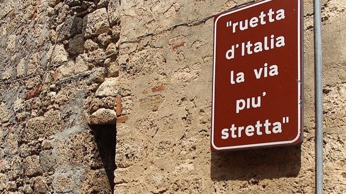 via piu stretta d'italia