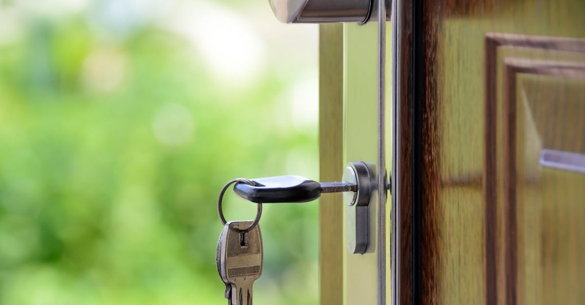 chiave incastrata nella serratura