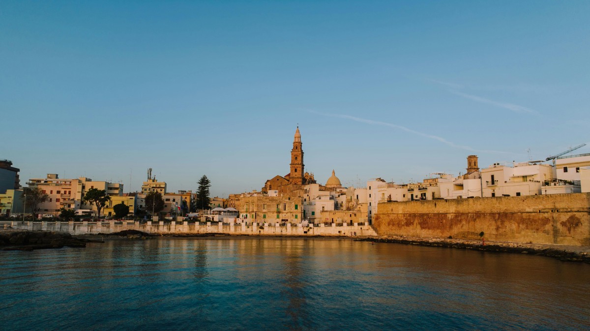 locuind în Monopoli