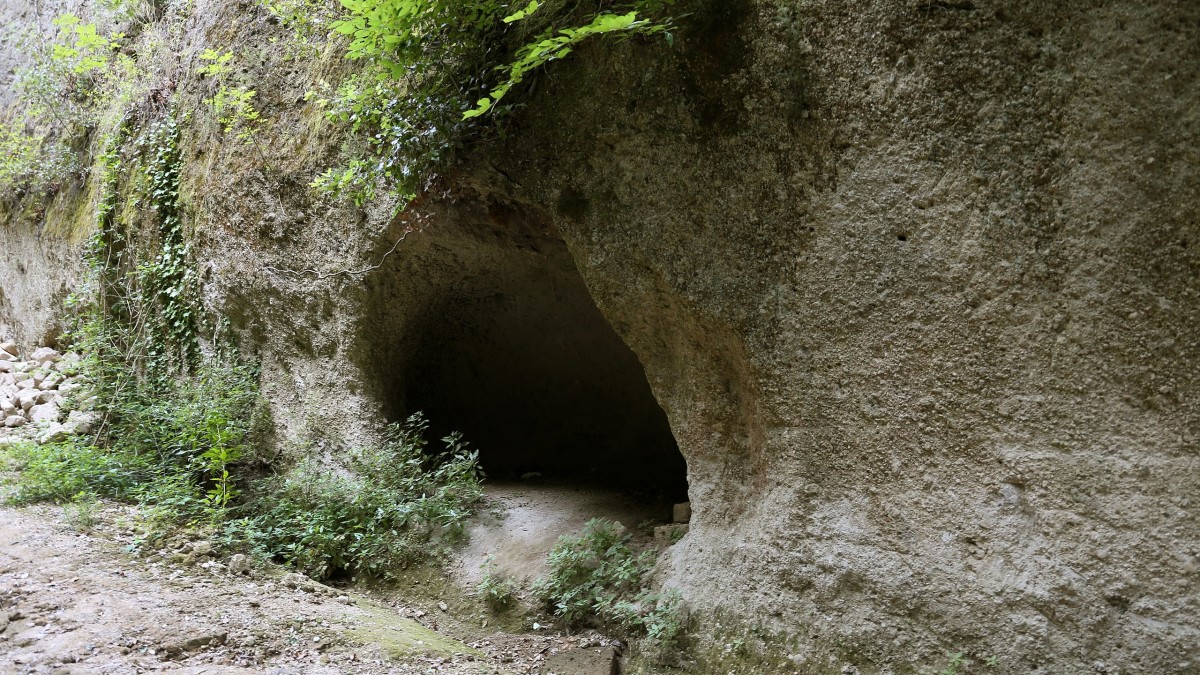 vie cave etrusche